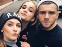 Даша Майстренко, Арина Любителева и Миша Кухарчук в новом кампейне PODOLYAN