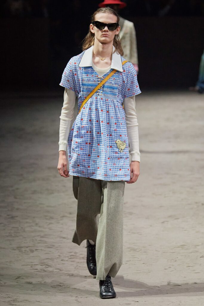 Мода 2020: Показ Gucci в Милане запустил модную машину времени