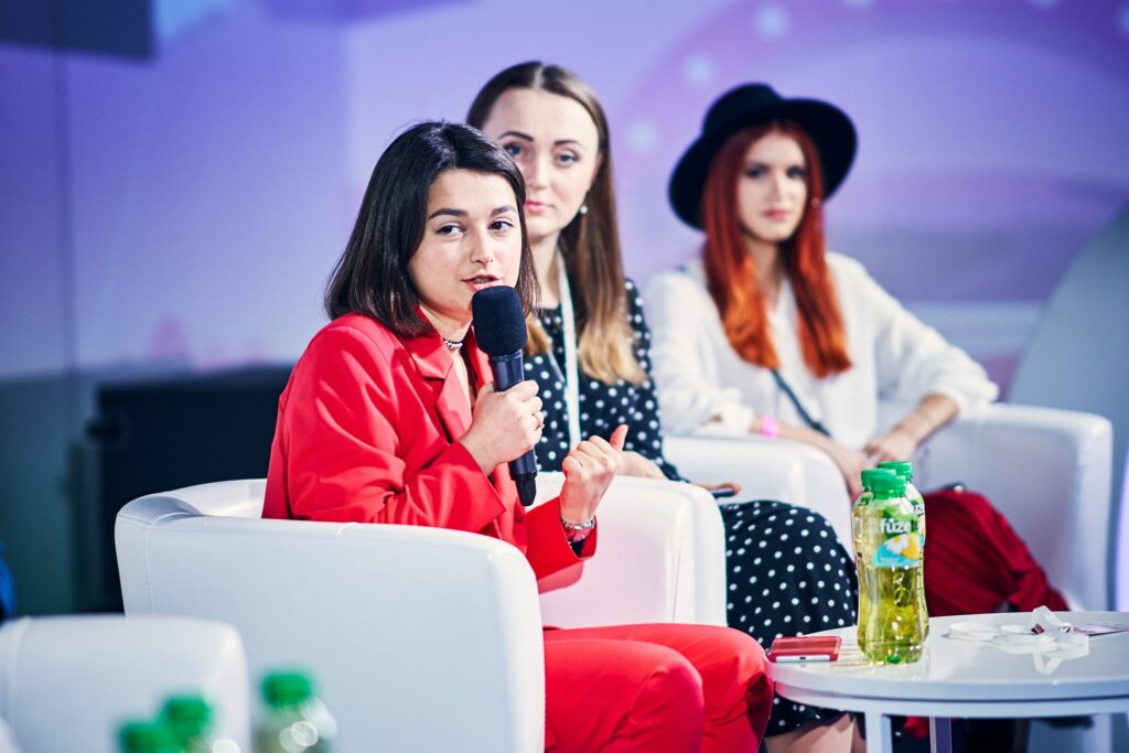 Маша Себова: «Моє перше відео на YouTube було «домашнім завданням» від редакторів «Абзац!»»