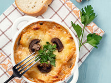 Жюльен с курицей и шампиньонами: рецепт приготовления пошагово