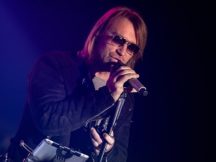«Шлепки» в стилі хард-рок: Олег Винник записав кавер на хіт Полякової