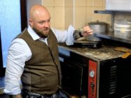 Выпуск 1. Часть 2. Молодые против старших: кого напугает диджитализация? На ножах. Сезон 2022