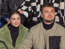Випуск 11. Частина 3. Хлопці знайомляться з дівчатами в нічному клубі, а партнерки за цим спостерігають. Пара на мільйон. Сезон 1