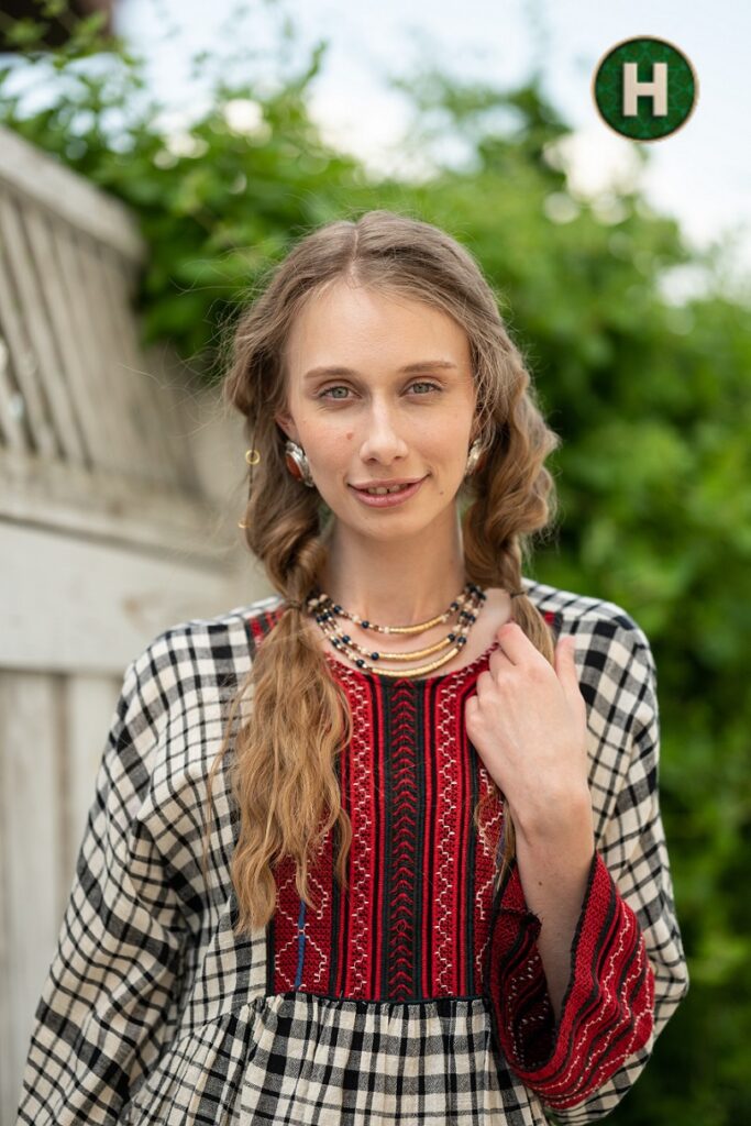 «Уникаю навіть зустрічей з друзями»: як акторки «Звʼязку» відновлюються після зйомок