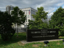 Посольство США в Києві закрили через можливу атаку рф: що відомо