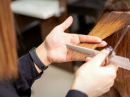 Місячний календар стрижок на грудень 2024: ідеальний час для зміни образу