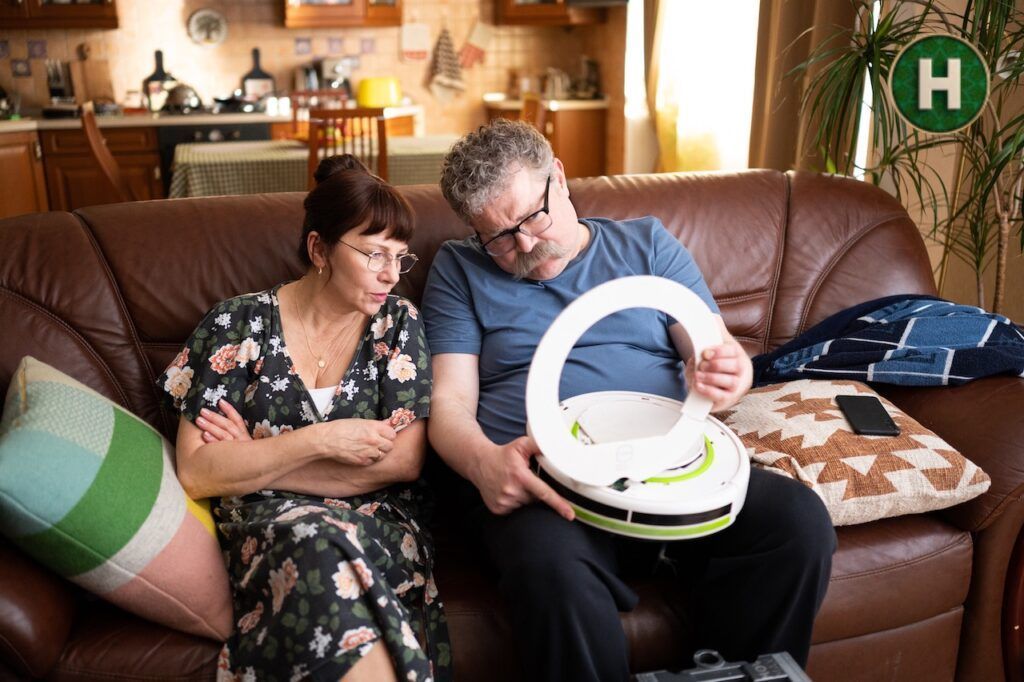 Назар Задніпровський розповів про свою роль у новому серіалі Любов, як вона є