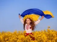 З Днем Незалежності України 2026: привітання у картинках, віршах та своїми словами