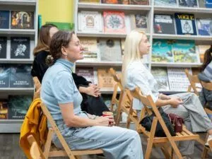 Regeneration та книгарня створили добірку книг про ментальне здоров’я